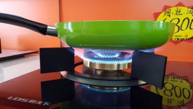 泉天下灶具與其它品牌熱負(fù)荷的對(duì)比