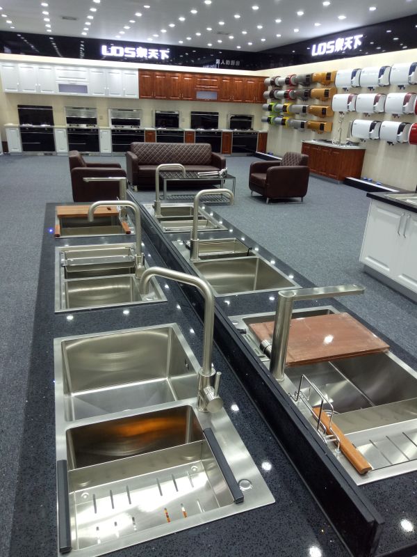 熱水器品牌，熱水器加盟，熱水器十大品牌，熱水器招商，熱水器知名品牌，熱水器什么牌子好，泉天下熱水器，泉天下水槽，泉天下衛(wèi)浴掛件，泉天下煙灶消，泉天下垃圾處理器，泉天下集成灶 ，泉天下廚衛(wèi)館， 泉天下空氣能，泉天下馬桶，泉天下浴室柜，泉天下生活館，泉天下油煙機(jī)，泉天下燃?xì)庠睿煜孪竟?，泉天下花灑頂噴，泉天下浴缸，泉天下水龍頭，泉天下地漏，泉天下角閥